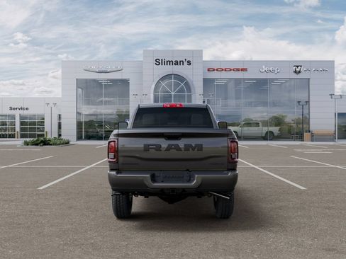 New 2026 RAM 2500 Big Horn AWD/4WD image 8