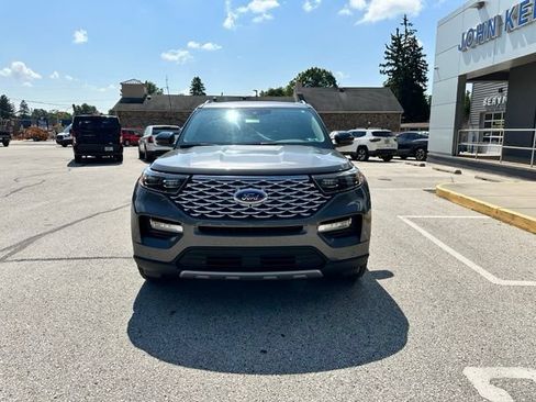 Certified 2021 Ford Explorer Platinum w/ Equipment Group 601A AWD/4WD image 3