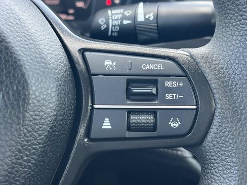 Certified 2025 Honda Accord SE image 10