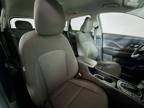 Used 2024 Hyundai Kona SEL image 25
