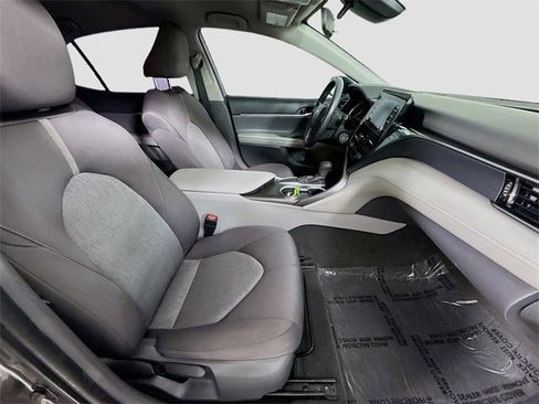 Certified 2021 Toyota Camry LE w/ Carpet Mat Package (TMS) image 25
