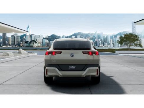 New 2026 BMW X2 xDrive28i w/ Technology Package image 6