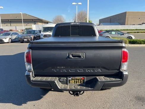Used 2023 Toyota Tacoma TRD Sport w/ Advanced Technology Package image 6