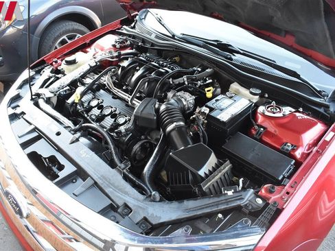 Used 2011 Ford Fusion SEL w/ 302A Rapid Spec Order Code image 24