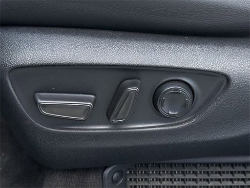 Used 2023 Toyota Sienna XSE w/ XSE Plus Package image 30