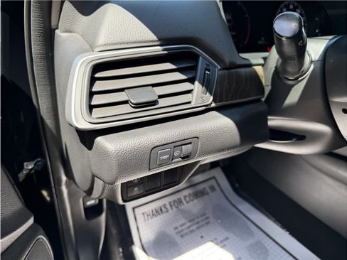 Used 2018 Honda Accord EX image 33