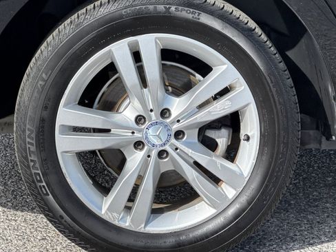 Used 2012 Mercedes-Benz ML 350 BlueTEC 4MATIC image 12