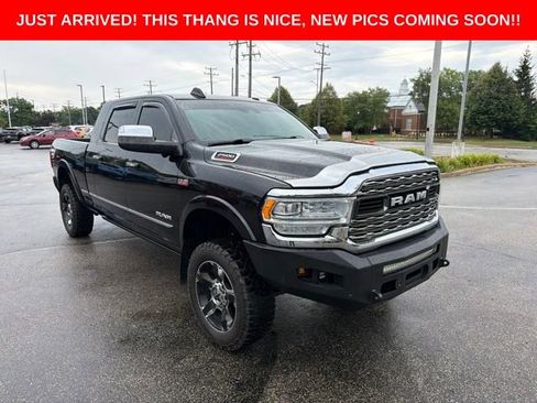 Used 2019 RAM 2500 Limited AWD/4WD image 7