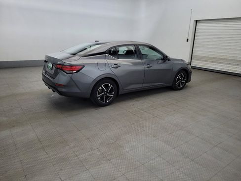 Used 2024 Nissan Sentra SV FWD image 10