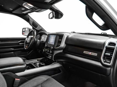 Used 2019 RAM 1500 Big Horn AWD/4WD image 13