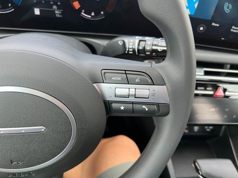 New 2026 Hyundai Tucson SEL FWD image 32
