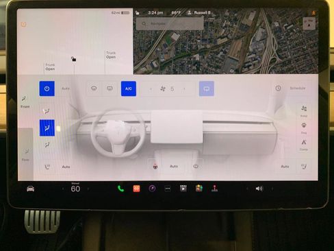 Used 2022 Tesla Model 3 Performance image 32