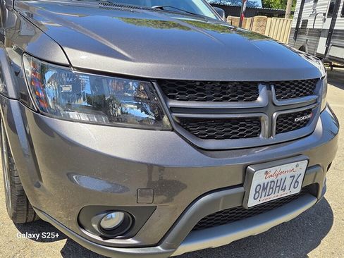 Used 2018 Dodge Journey GT FWD image 5
