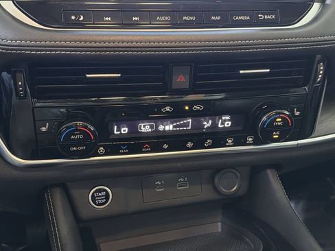 Used 2021 Nissan Rogue SL w/ Premium Package AWD/4WD image 23