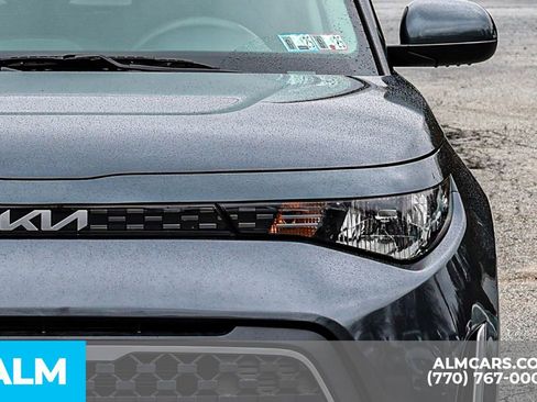 Used 2024 Kia Soul LX w/ Option Group 015 image 16