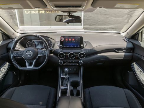 Used 2023 Nissan Sentra SV FWD image 24