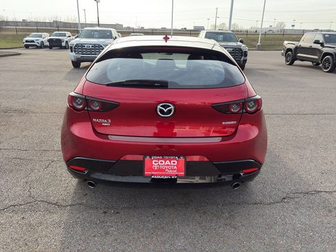 Used 2019 MAZDA MAZDA3 AWD Hatchback w/ Premium Pkg image 4