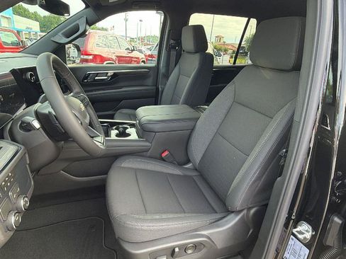 New 2026 Chevrolet Tahoe LS w/ LS Custom Edition RWD image 3