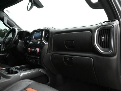 Used 2021 GMC Sierra 1500 AT4 w/ AT4 Preferred Package AWD/4WD image 22