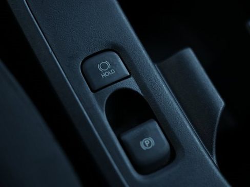 Used 2023 Toyota Corolla LE image 40