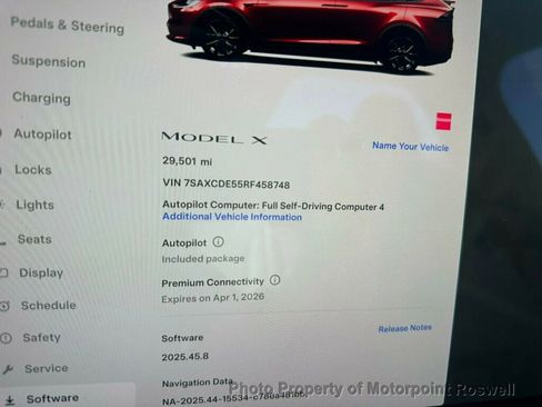 Used 2024 Tesla Model X image 8