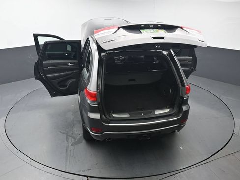 Used 2019 Jeep Grand Cherokee Overland AWD/4WD image 47