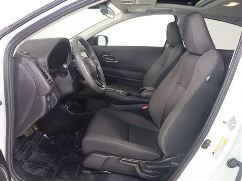 Used 2022 Honda HR-V EX image 12