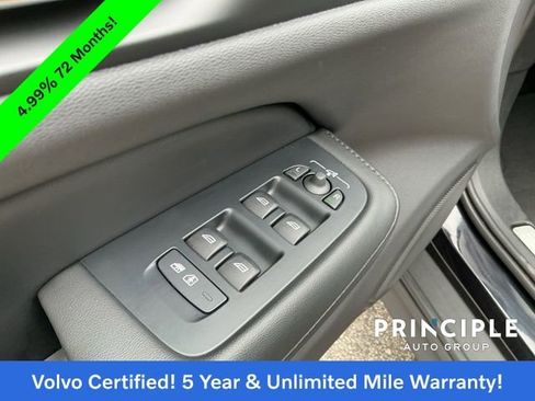 Certified 2025 Volvo V60 B5 Cross Country Plus image 25