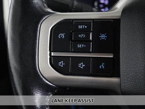 Used 2022 Ford Expedition XLT AWD/4WD image 4
