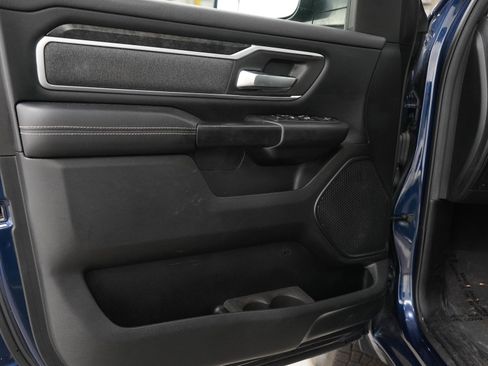 Used 2019 RAM 1500 Big Horn AWD/4WD image 17