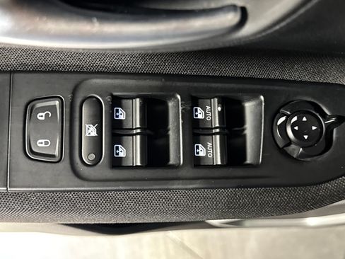 Used 2018 Jeep Renegade Sport w/ Power & Air Group AWD/4WD image 11