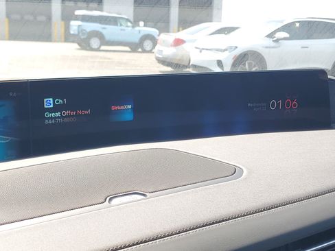 New 2026 Lincoln Navigator L Reserve AWD/4WD image 22