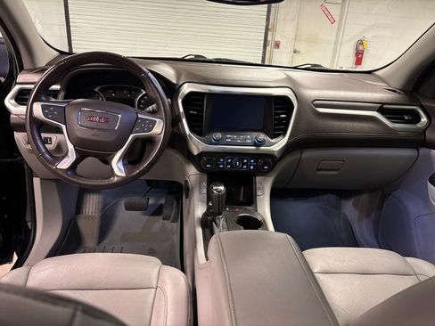 Certified 2019 GMC Acadia SLT image 25