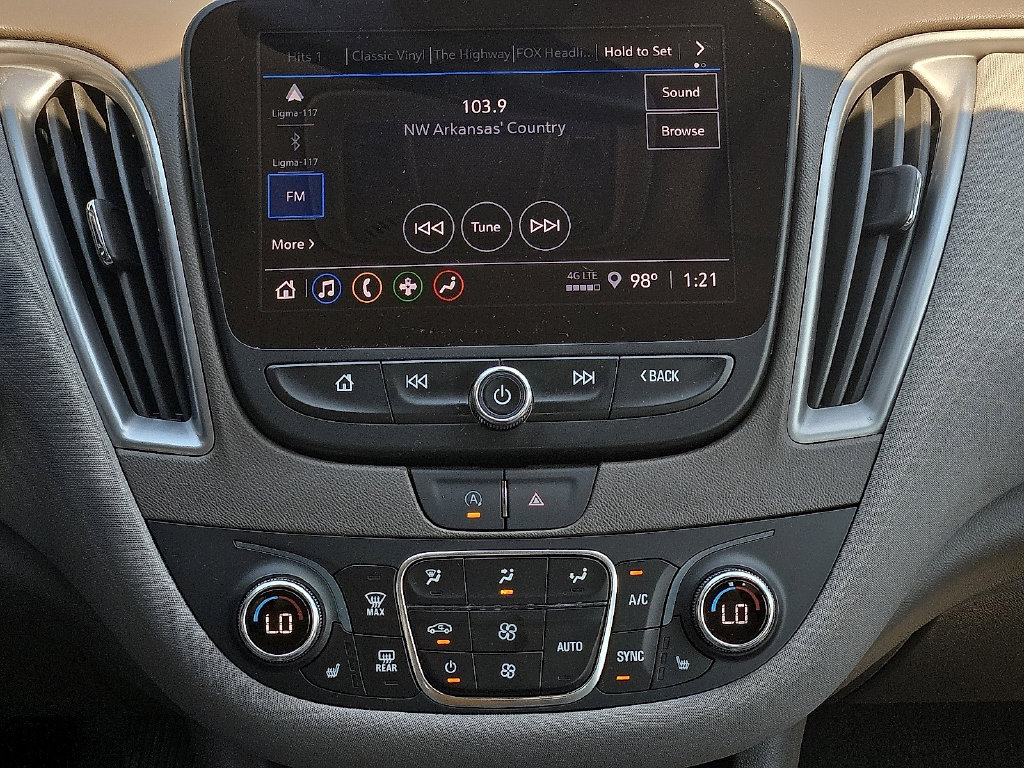 Used 2025 Chevrolet Malibu LT FWD image 11
