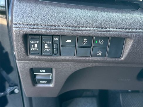 Used 2020 Honda Odyssey EX-L image 16