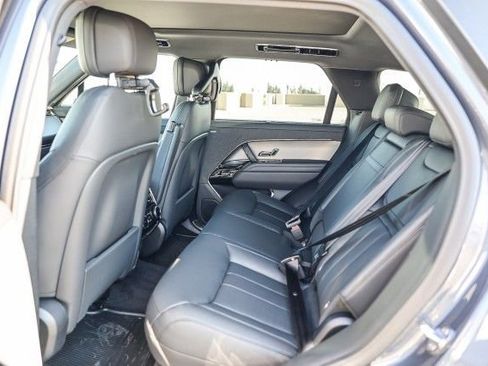 New 2025 Land Rover Range Rover Sport SE image 19