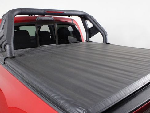 Used 2022 Toyota Tacoma SR w/ SR Convenience Package RWD image 16