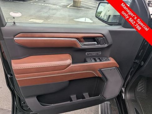 Used 2023 GMC Sierra 1500 Denali Ultimate AWD/4WD image 15