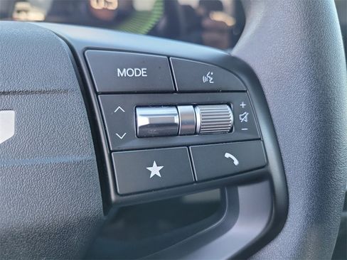 Used 2025 Kia K4 LXS image 6