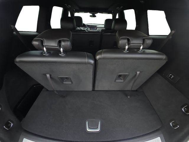 Used 2023 Cadillac XT6 Luxury AWD/4WD image 13