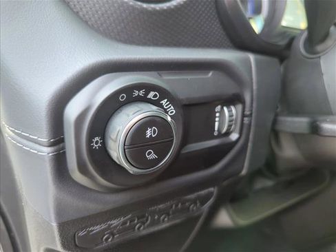 New 2026 Jeep Gladiator Mojave image 16