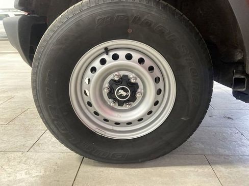 Used 2023 Ford Bronco Base image 31