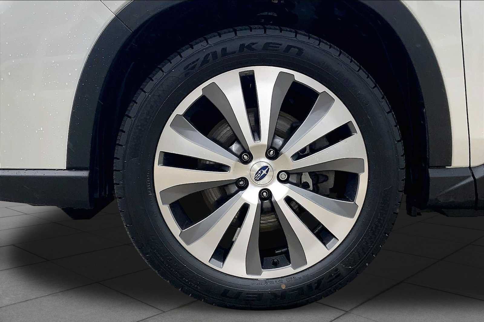 Used 2021 Subaru Ascent Premium w/ Sport Package AWD/4WD image 10