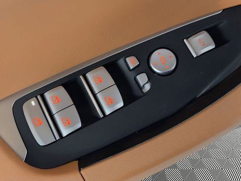 Used 2023 BMW X3 sDrive30i w/ Premium Package image 15