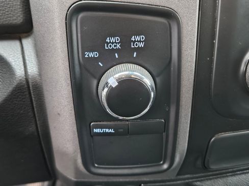 Used 2018 RAM 2500 Tradesman w/ Popular Equipment Group image 26