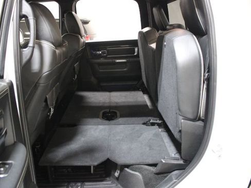 Used 2016 RAM 2500 Limited image 43