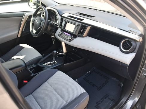 Used 2015 Toyota RAV4 XLE AWD/4WD image 23
