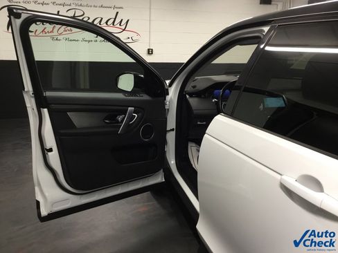 Used 2021 Land Rover Discovery Sport S image 22