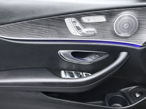 Used 2021 Mercedes-Benz E 350 Sedan image 7