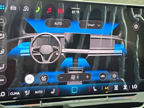 New 2026 Volkswagen Tiguan SE R-Line AWD/4WD image 23